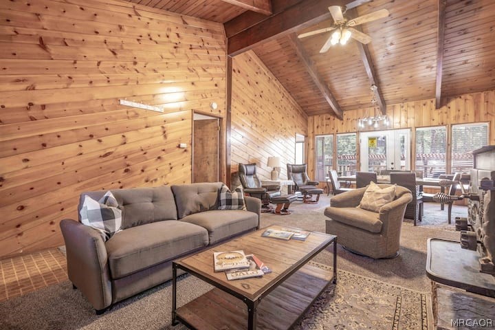205 Dutch Way Property Photo 4