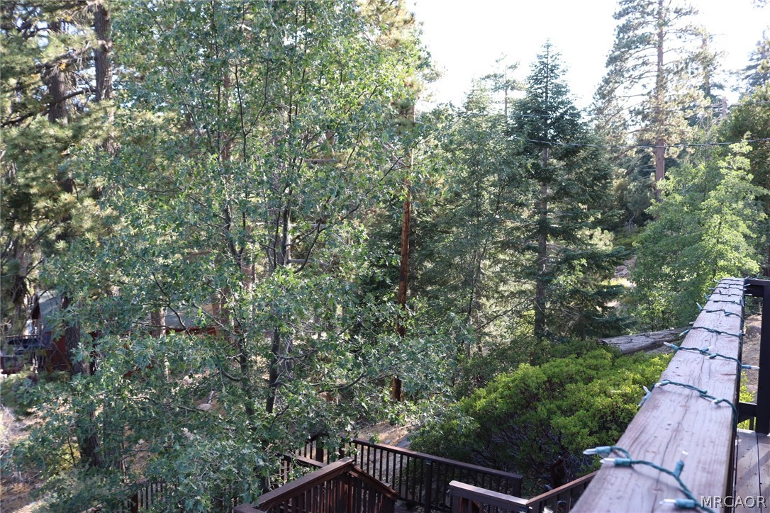 220 North Shore Drive Property Photo 6