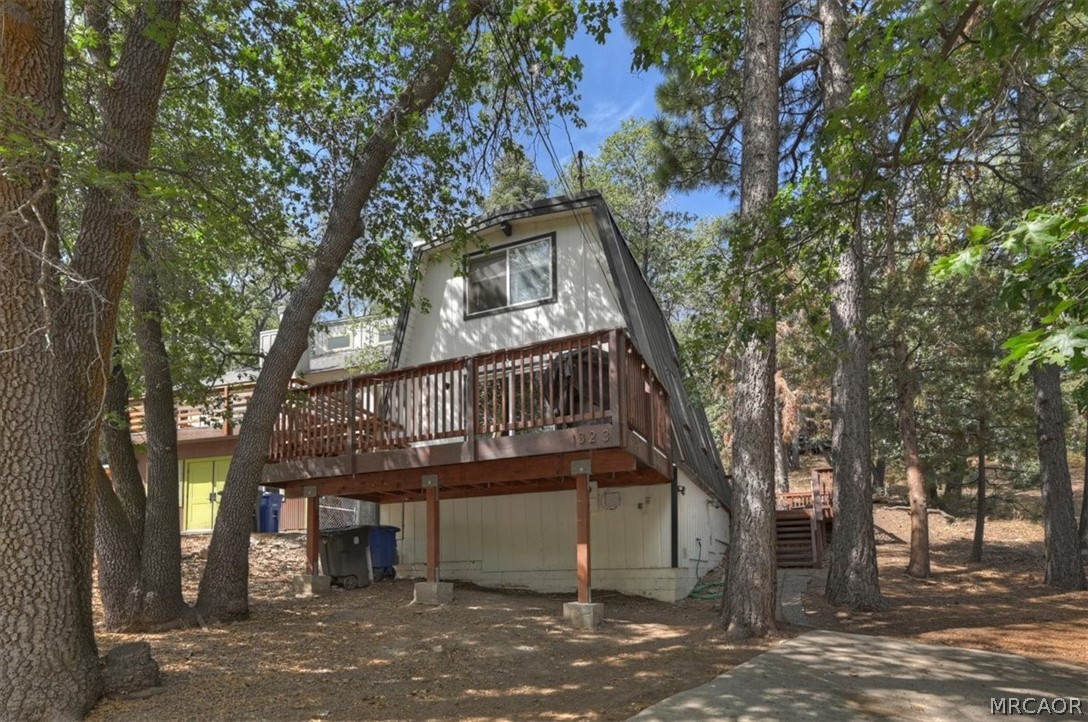 1323 Silverado Property Photo 5