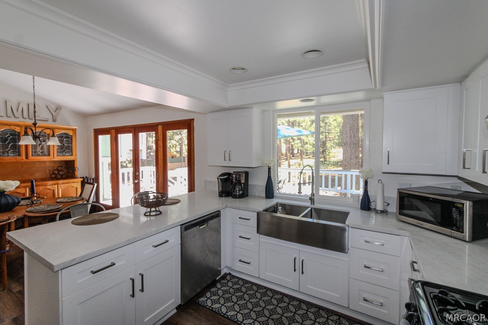 42109 Evergreen Drive Property Photo 12