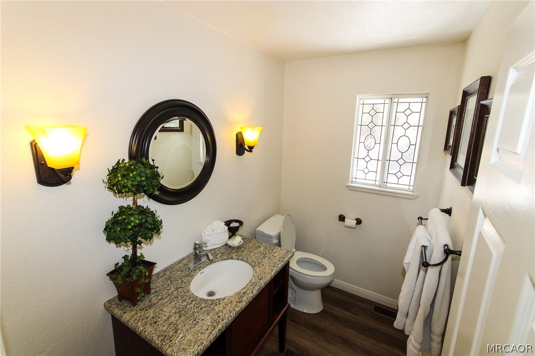 42109 Evergreen Drive Property Photo 16