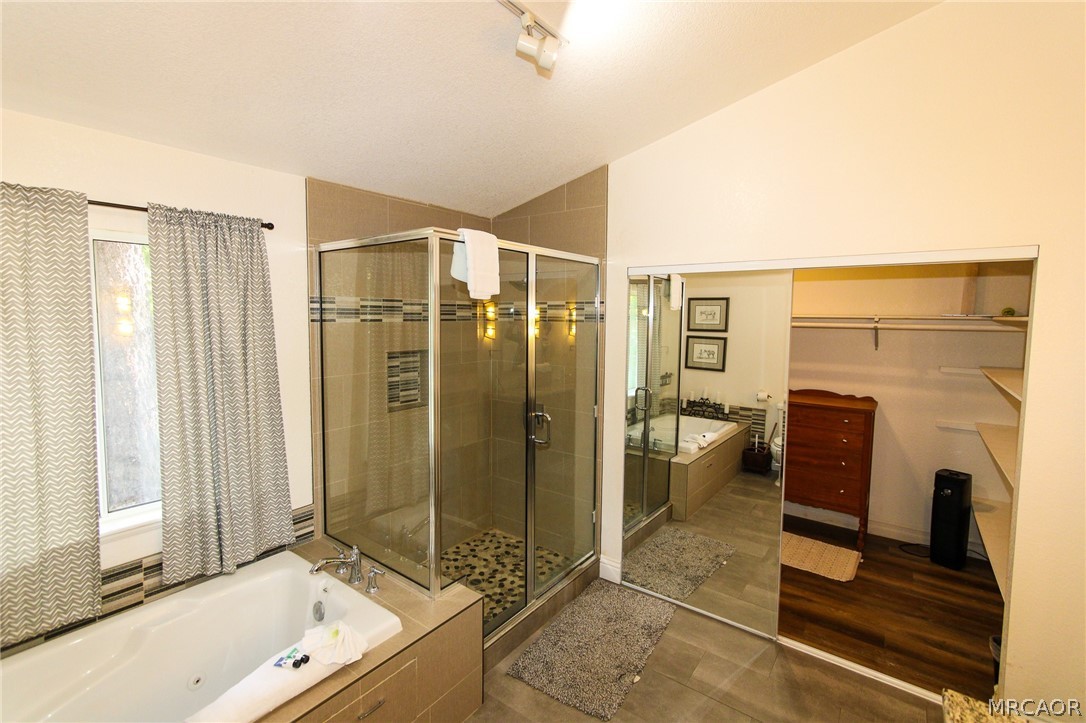 42109 Evergreen Drive Property Photo 24