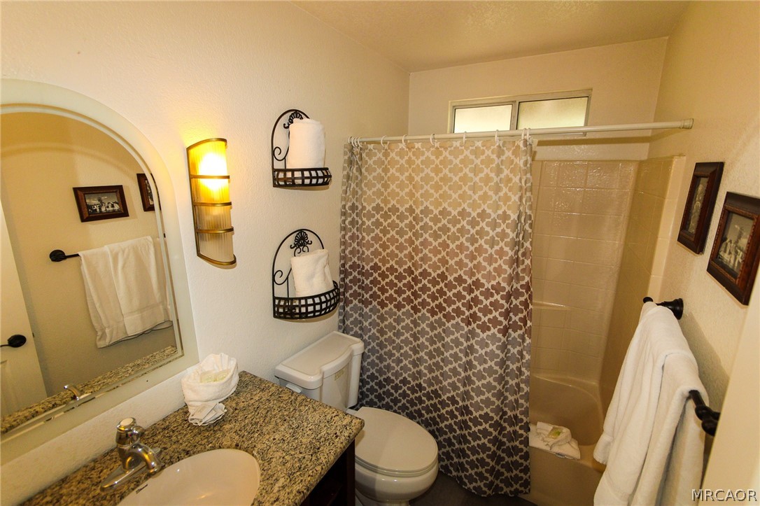 42109 Evergreen Drive Property Photo 29