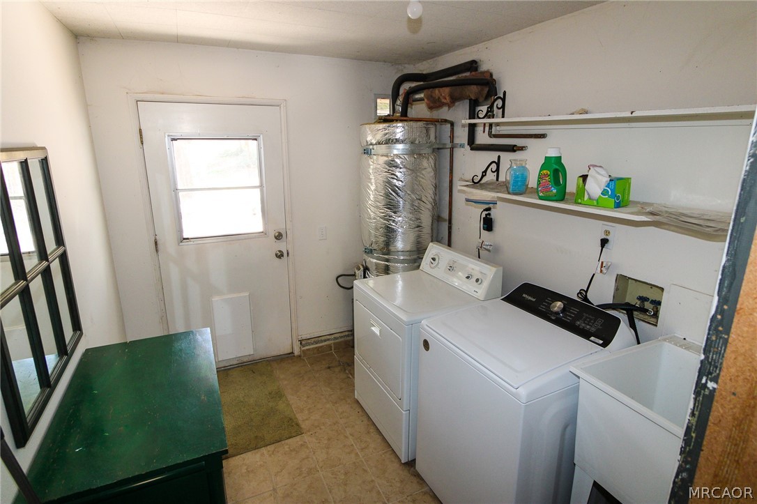 42109 Evergreen Drive Property Photo 37