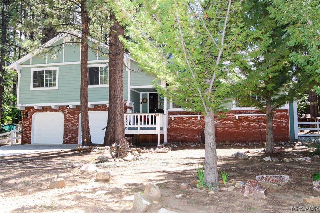 42109 Evergreen Drive Property Photo 47
