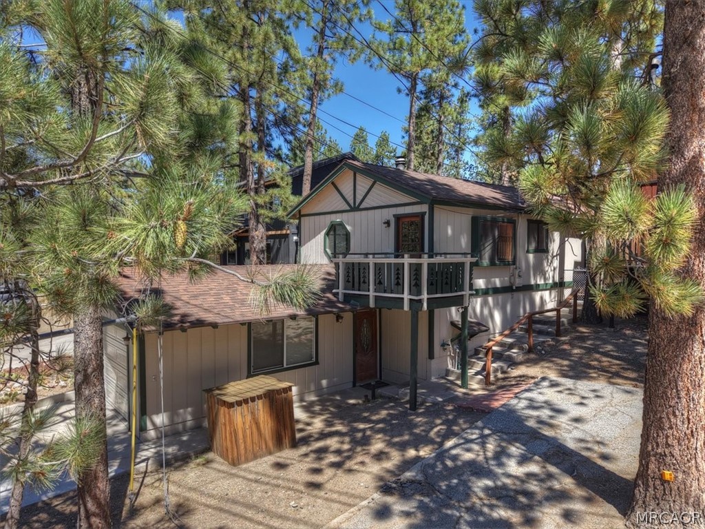 42798 Cougar Road Property Photo 2