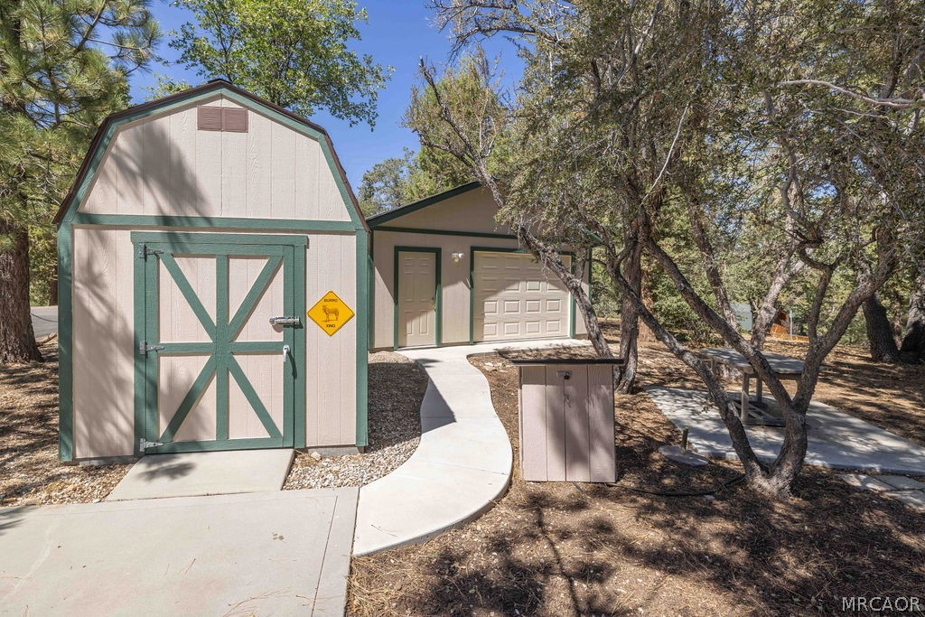 803 Plumas Court Property Photo 2