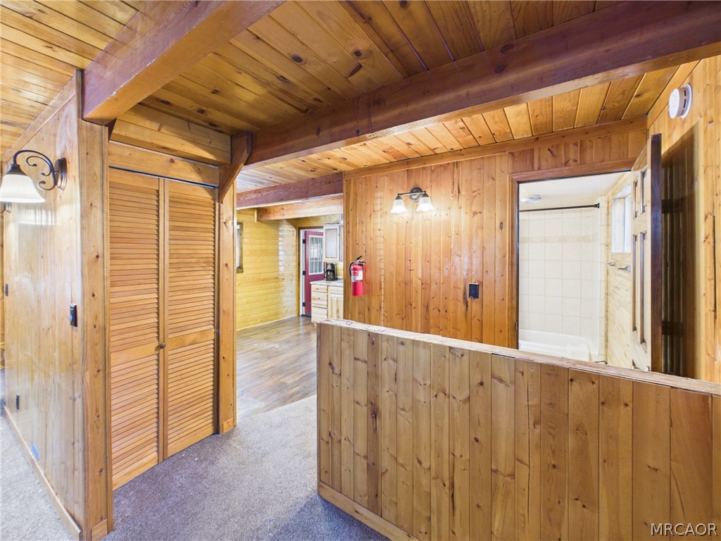 727 Elysian Boulevard Property Photo 6