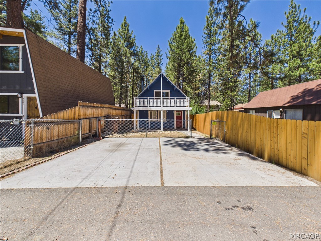 727 Elysian Boulevard Property Photo 13