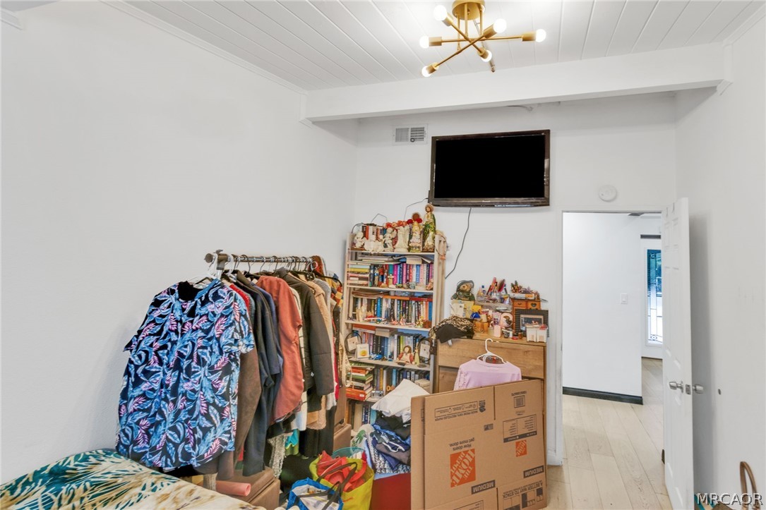 923 Hallwood Avenue Property Photo 18