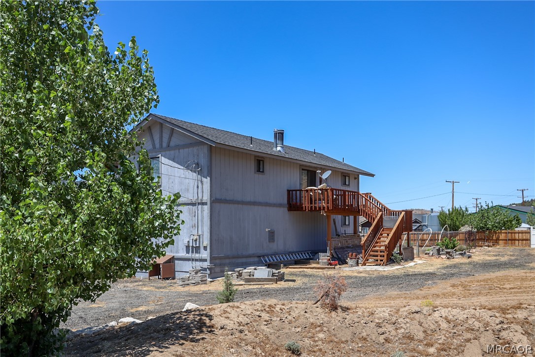46040 Vale Drive Property Photo 2