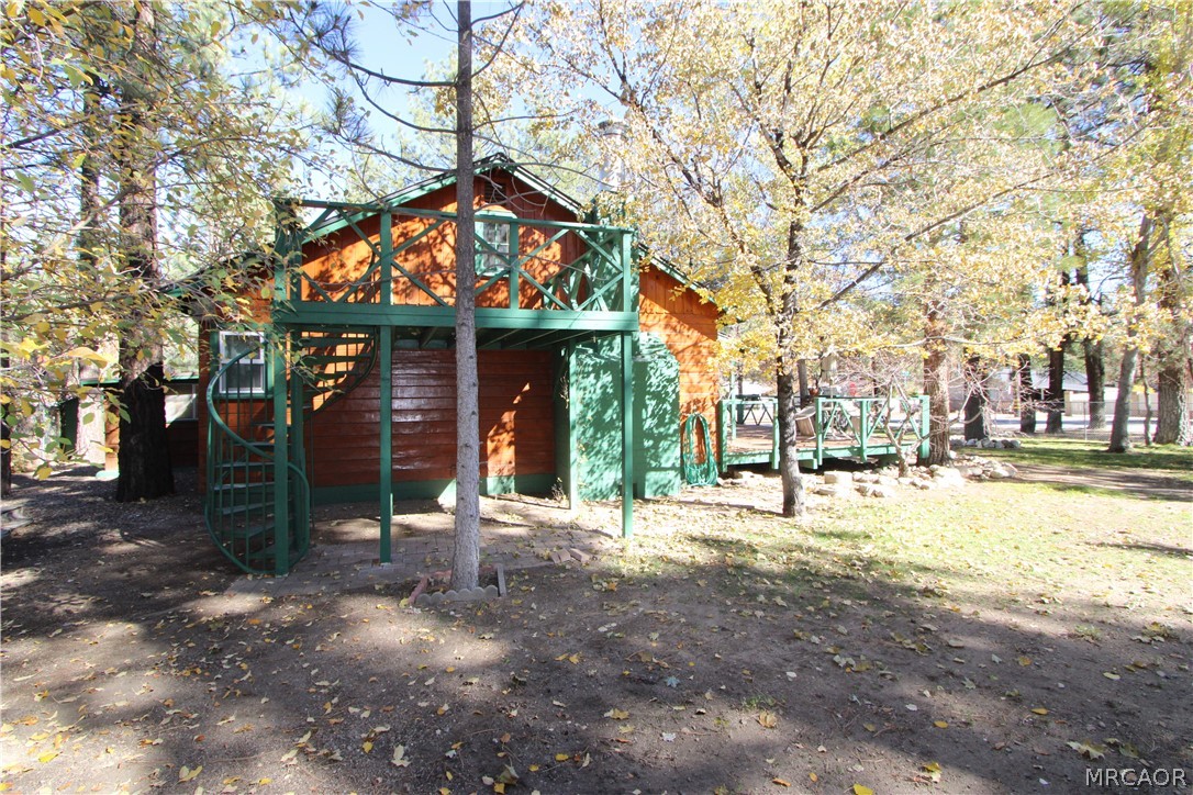 331 West North Shore Drive Property Photo 23