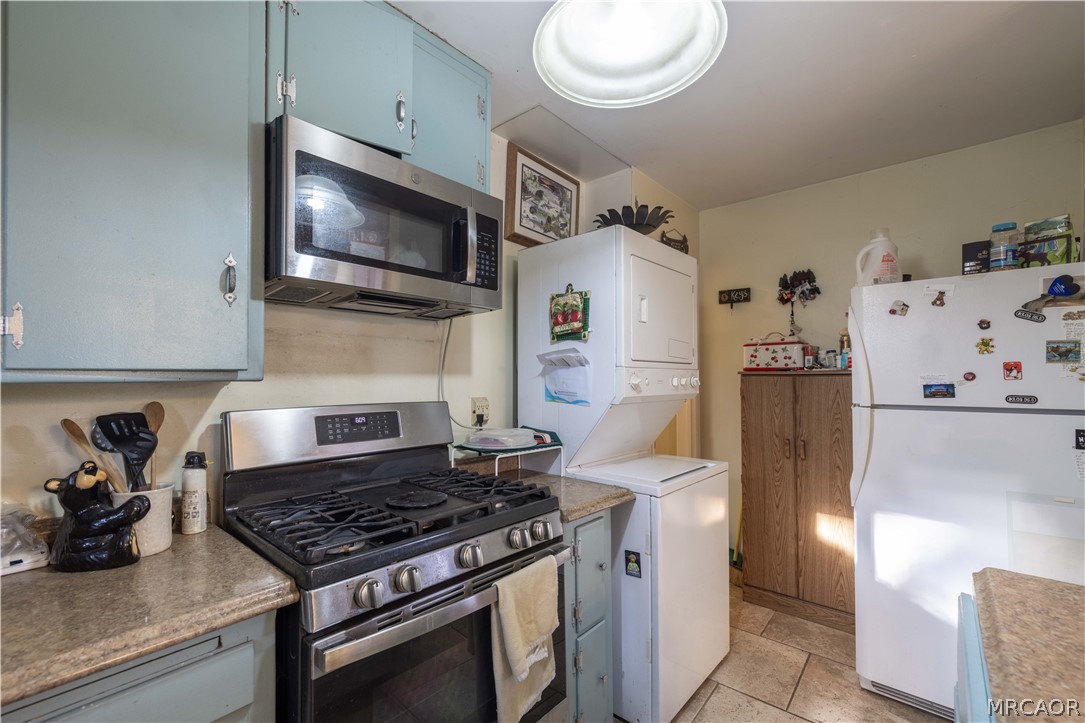 39180 Peak Property Photo 6