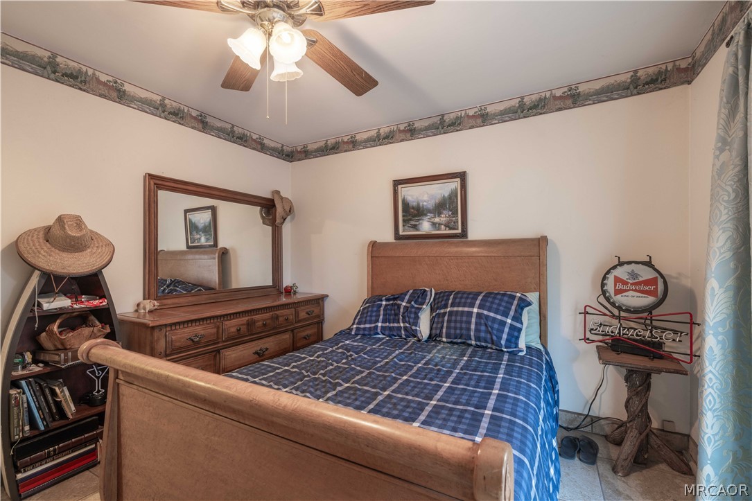 39180 Peak Property Photo 13