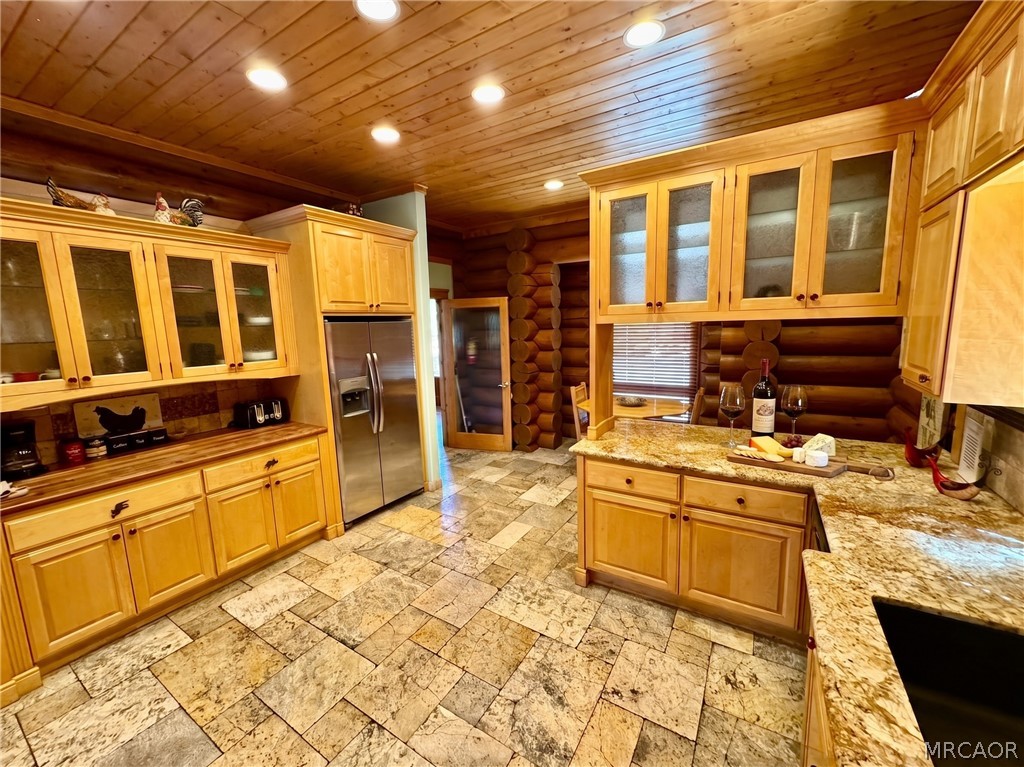 42400 Eagle Ridge Drive Property Photo 16