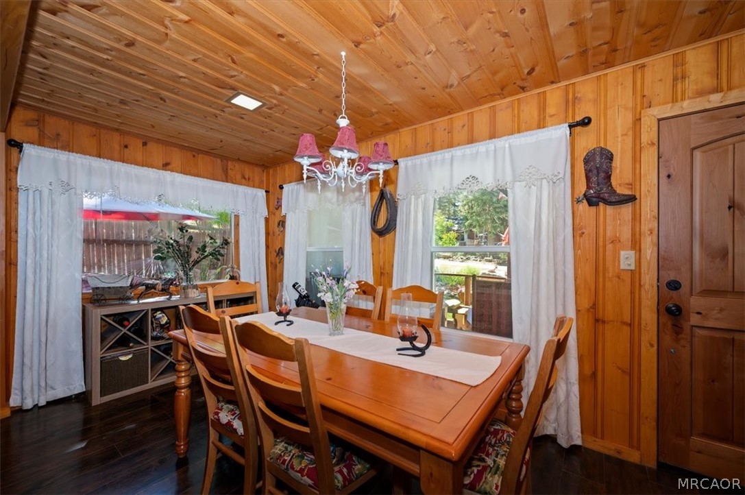 39252 Mohawk Drive Property Photo 11