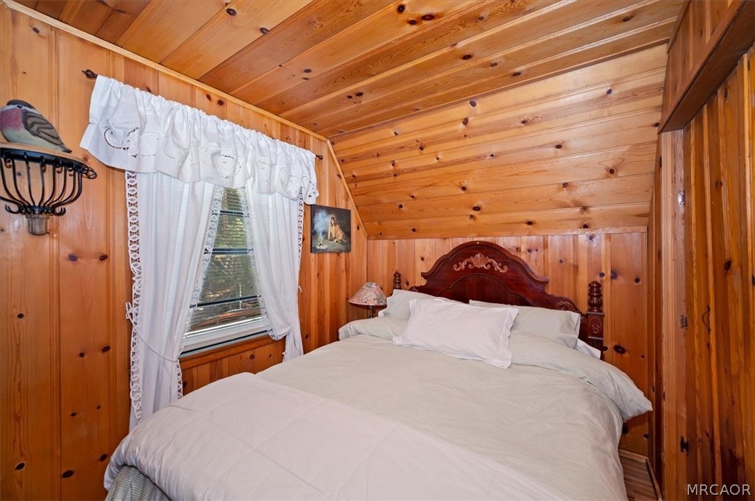 39252 Mohawk Drive Property Photo 21