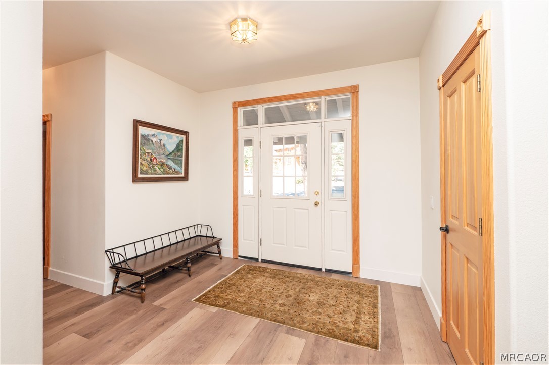 42419 Bear Loop Property Photo 10