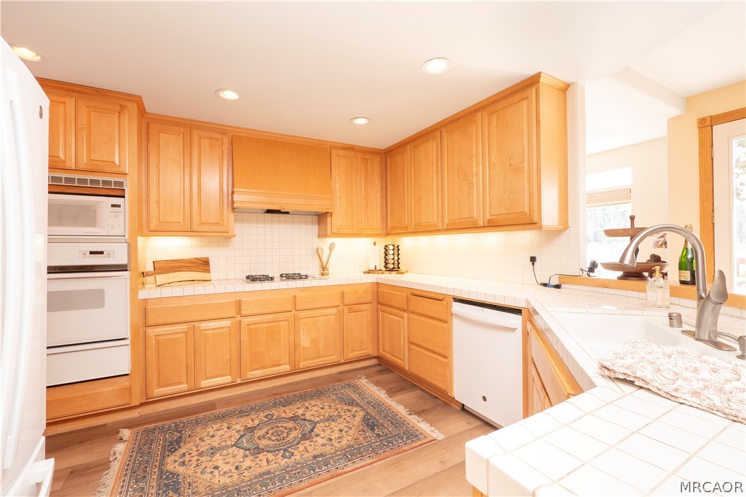 42419 Bear Loop Property Photo 19