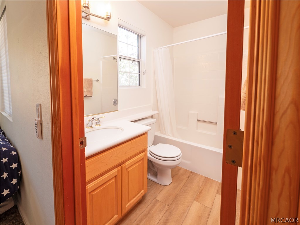 42419 Bear Loop Property Photo 47
