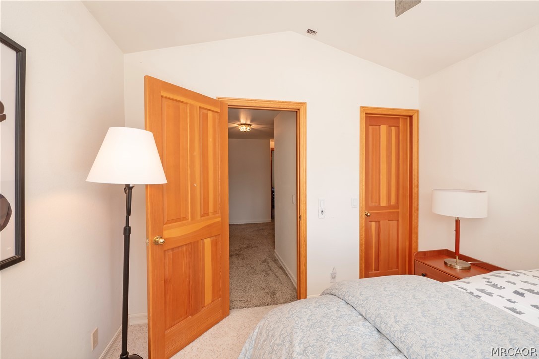 42419 Bear Loop Property Photo 56