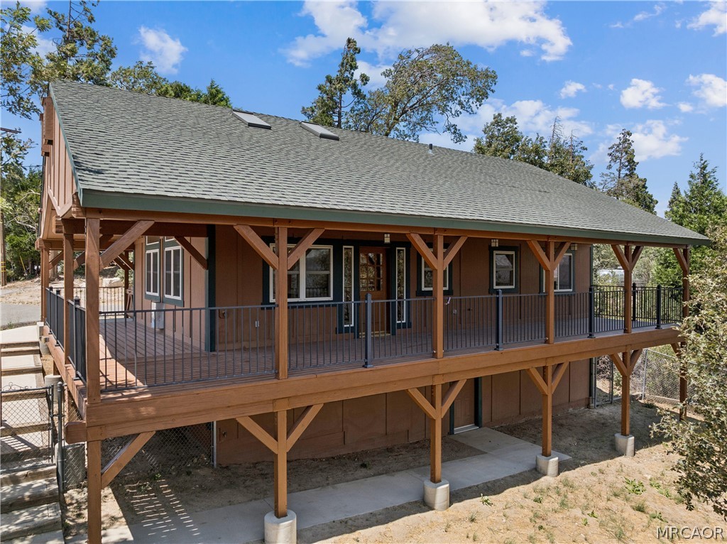 285 Lilac Way Property Photo 3