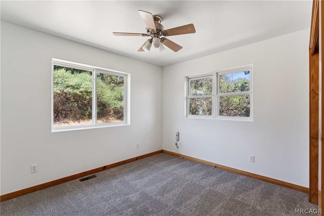 285 Lilac Way Property Photo 15