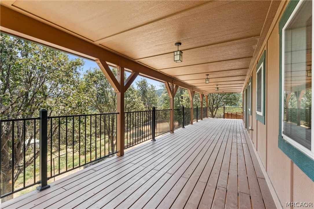 285 Lilac Way Property Photo 24