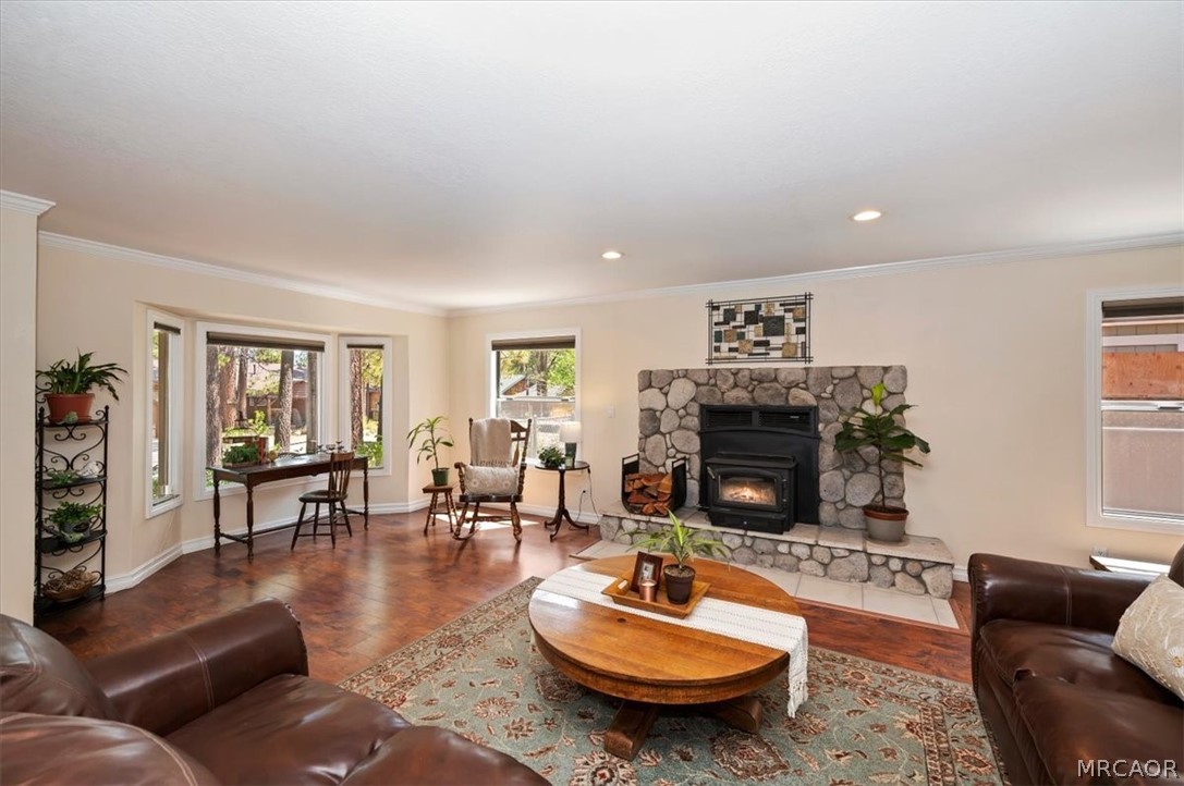 41725 Mockingbird Drive Property Photo 8