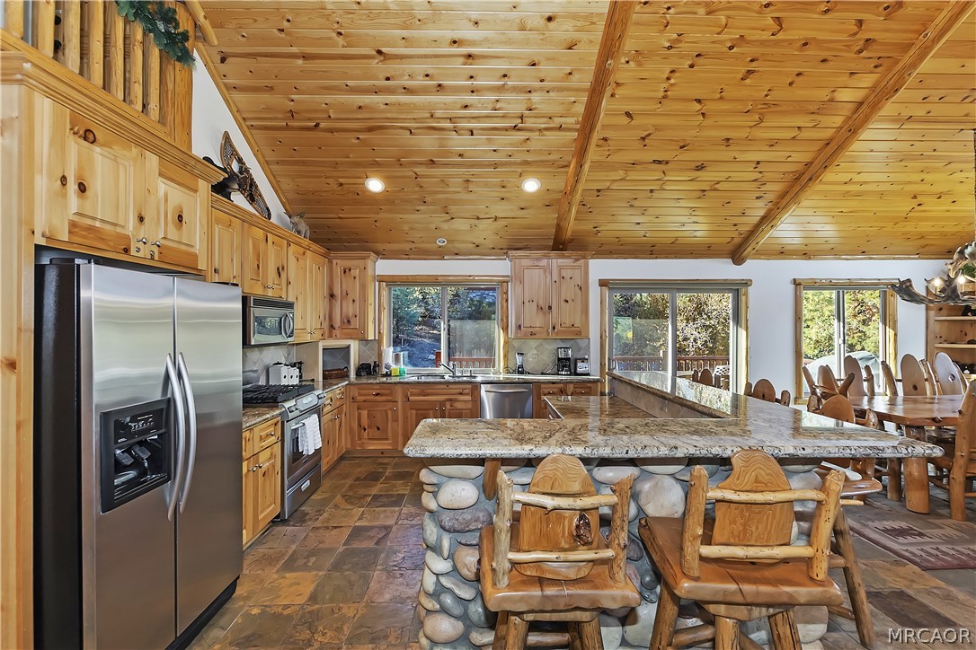 42311 Eagle Ridge Drive Property Photo 8