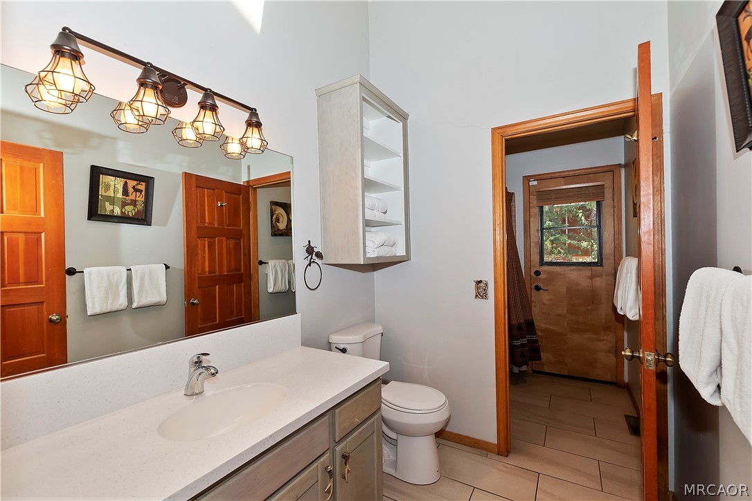 733 Winterset Court Property Photo 41