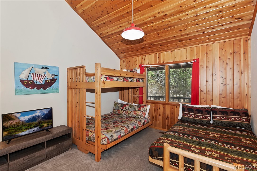 733 Winterset Court Property Photo 43