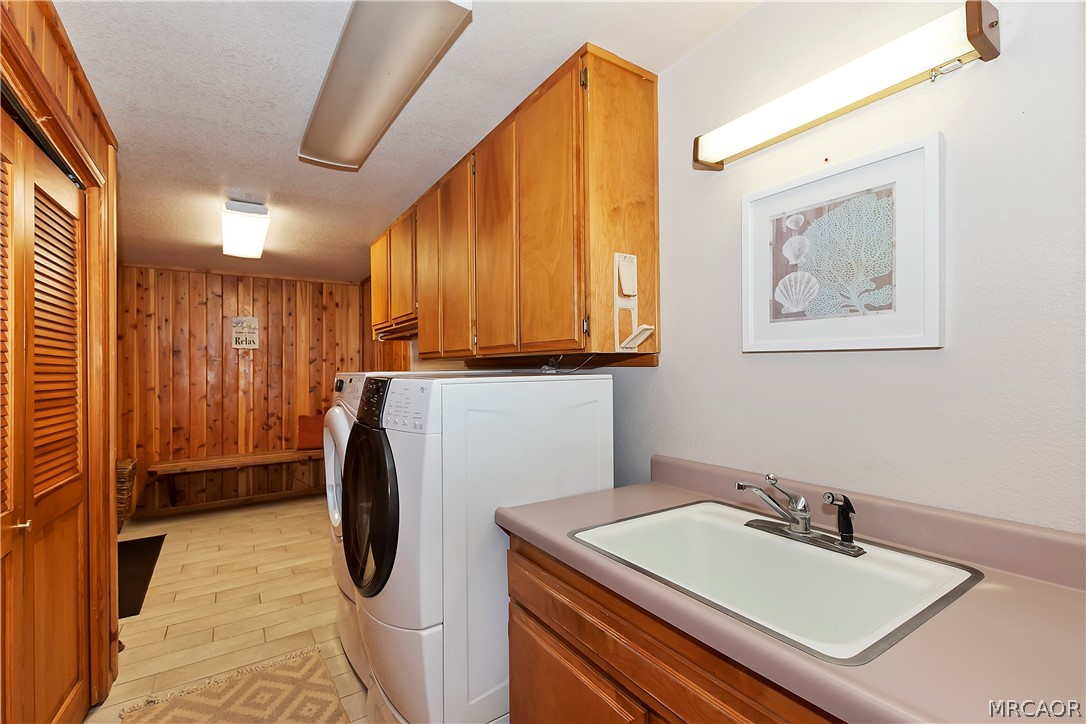 733 Winterset Court Property Photo 45