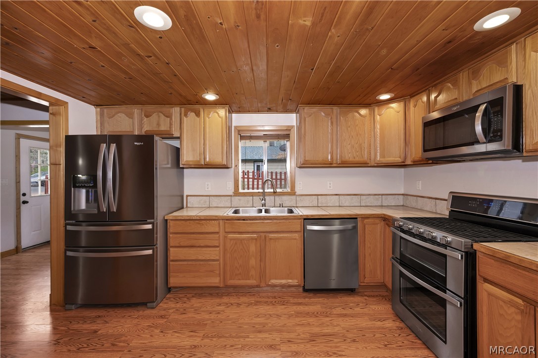418 Sunset Lane Property Photo 14