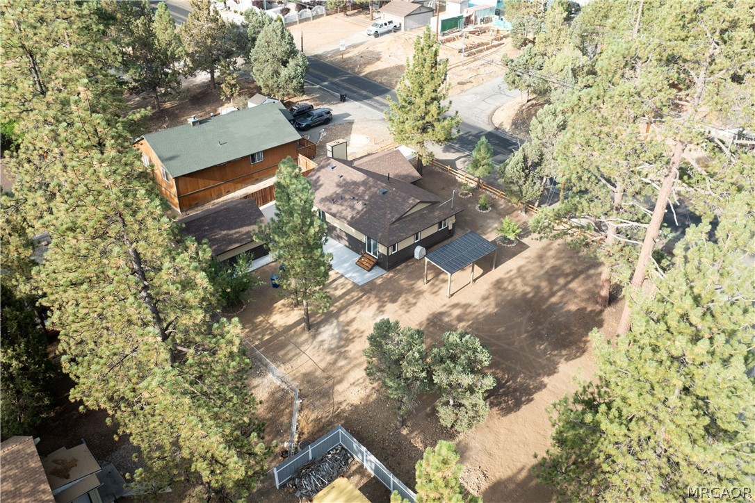 304 Greenspot Boulevard Property Photo 40