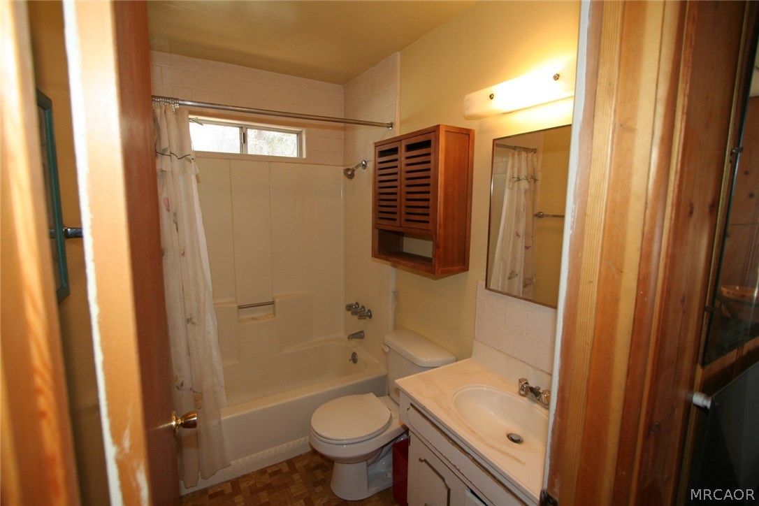 457 Cedar Lane Property Photo 11