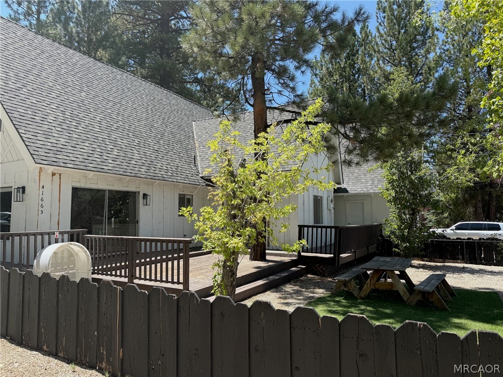 41665 Tanager Drive Property Photo 10