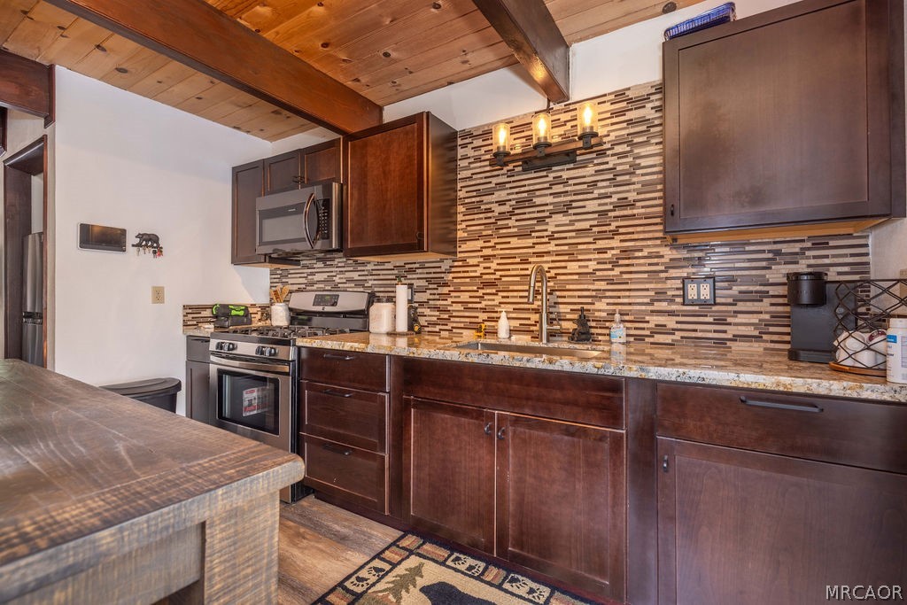 459 Inyo Avenue Property Photo 11