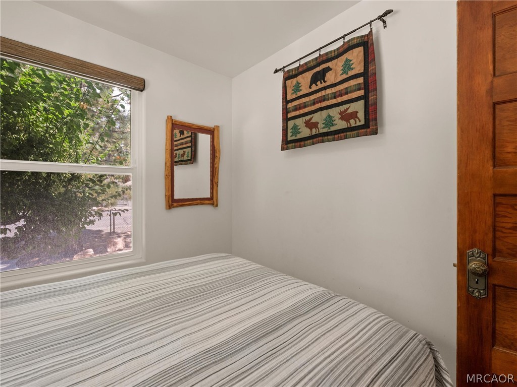 40083 Lakeview Drive Property Photo 18