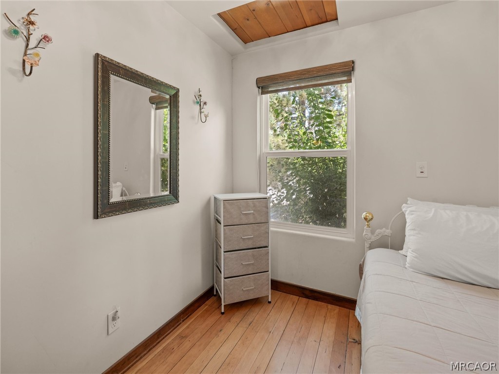 40083 Lakeview Drive Property Photo 22