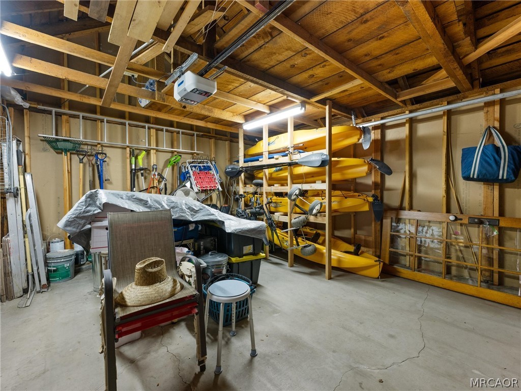 40083 Lakeview Drive Property Photo 40