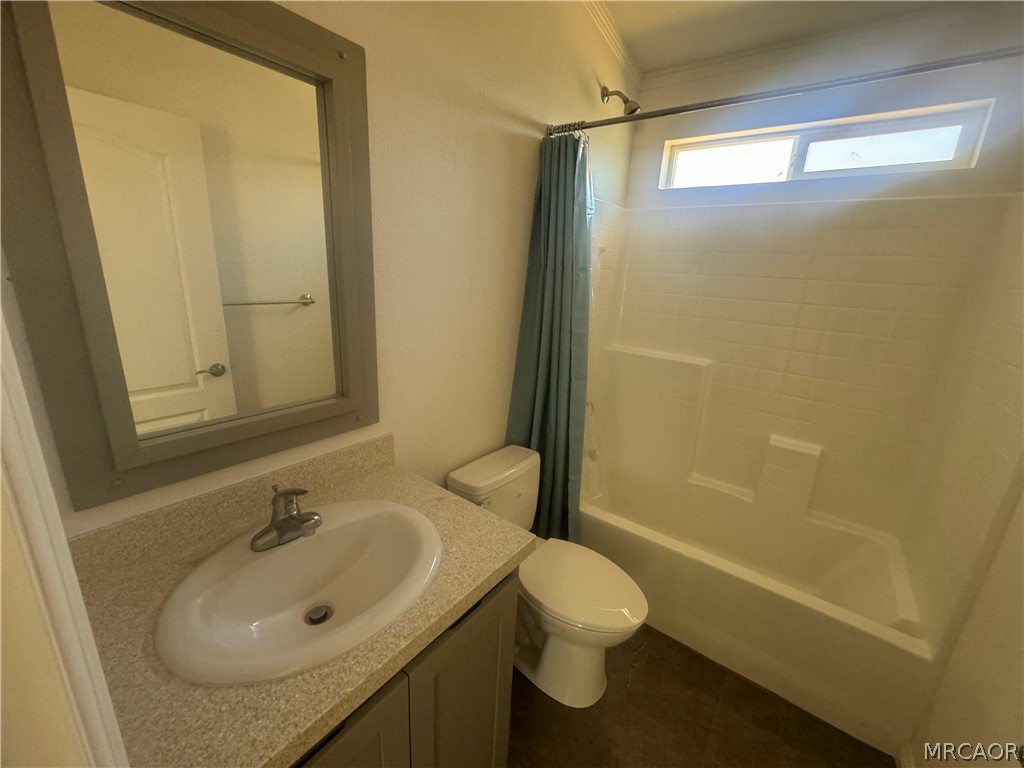 1336 La Crescenta Drive 2 Property Photo 15
