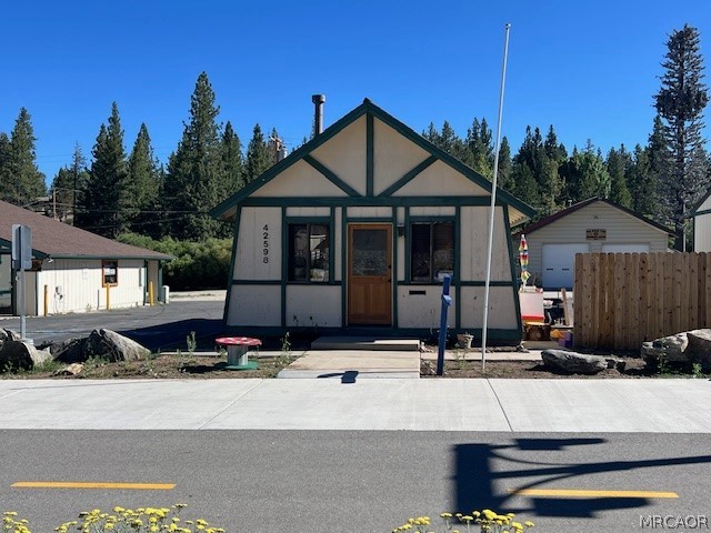 42598 Moonridge Road Property Photo 1