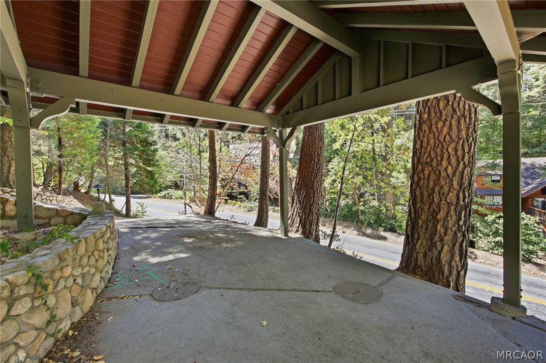 745 Kuffel Canyon Road Property Photo 9