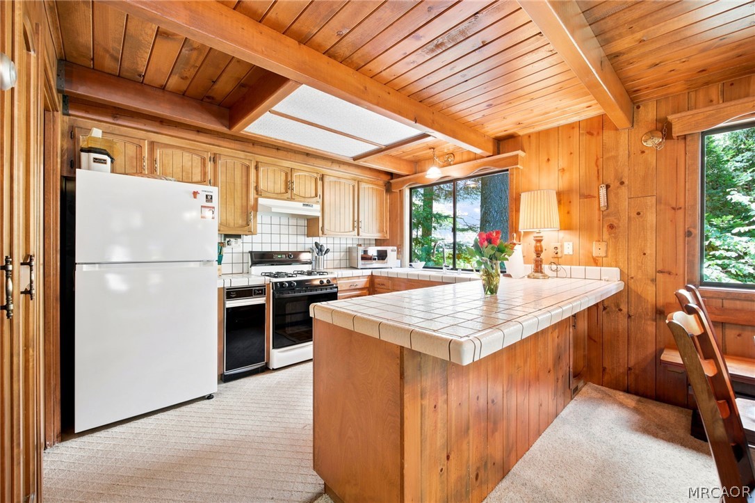 745 Kuffel Canyon Road Property Photo 41