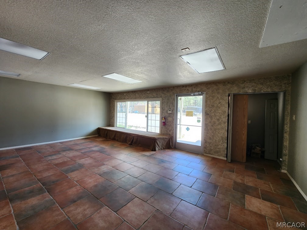 441 West Big Bear Boulevard Property Photo 7