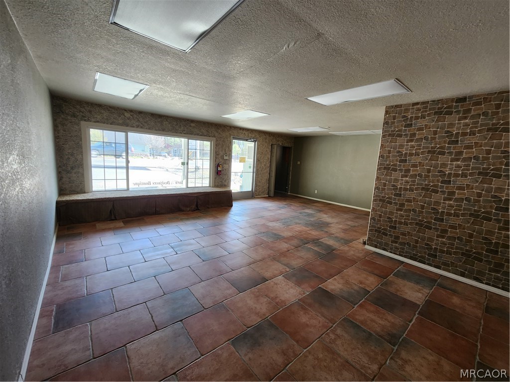 441 West Big Bear Boulevard Property Photo 10