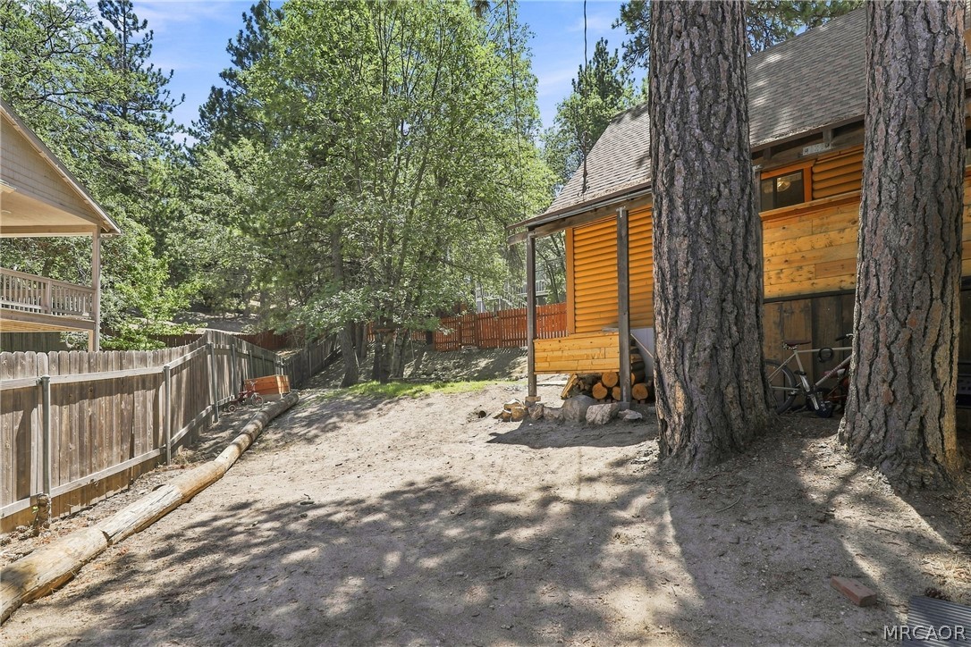 2673 Soutar Drive Property Photo 28