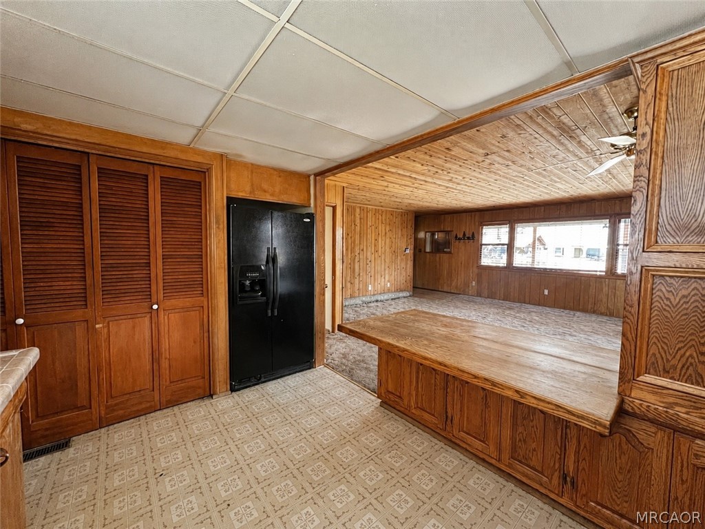 1029 North Sierra Avenue Property Photo 16