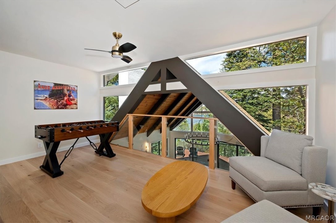 359 John Muir Road Property Photo 14